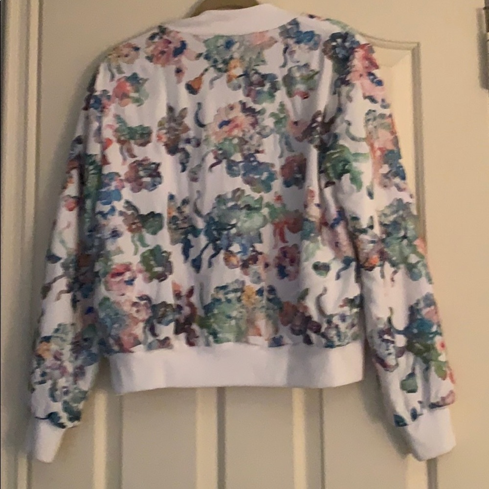 Excellent condition Karen Kane embroidered jacket - Picture 4 of 4